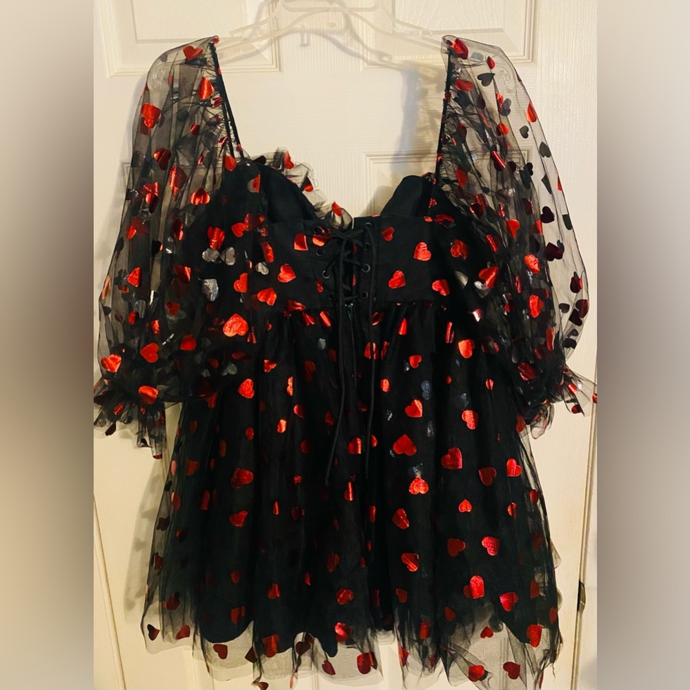 Foxblood 🥀 Queen of Hearts ❣️ Valentine Party 🖤 Dress - Picture 3 of 8